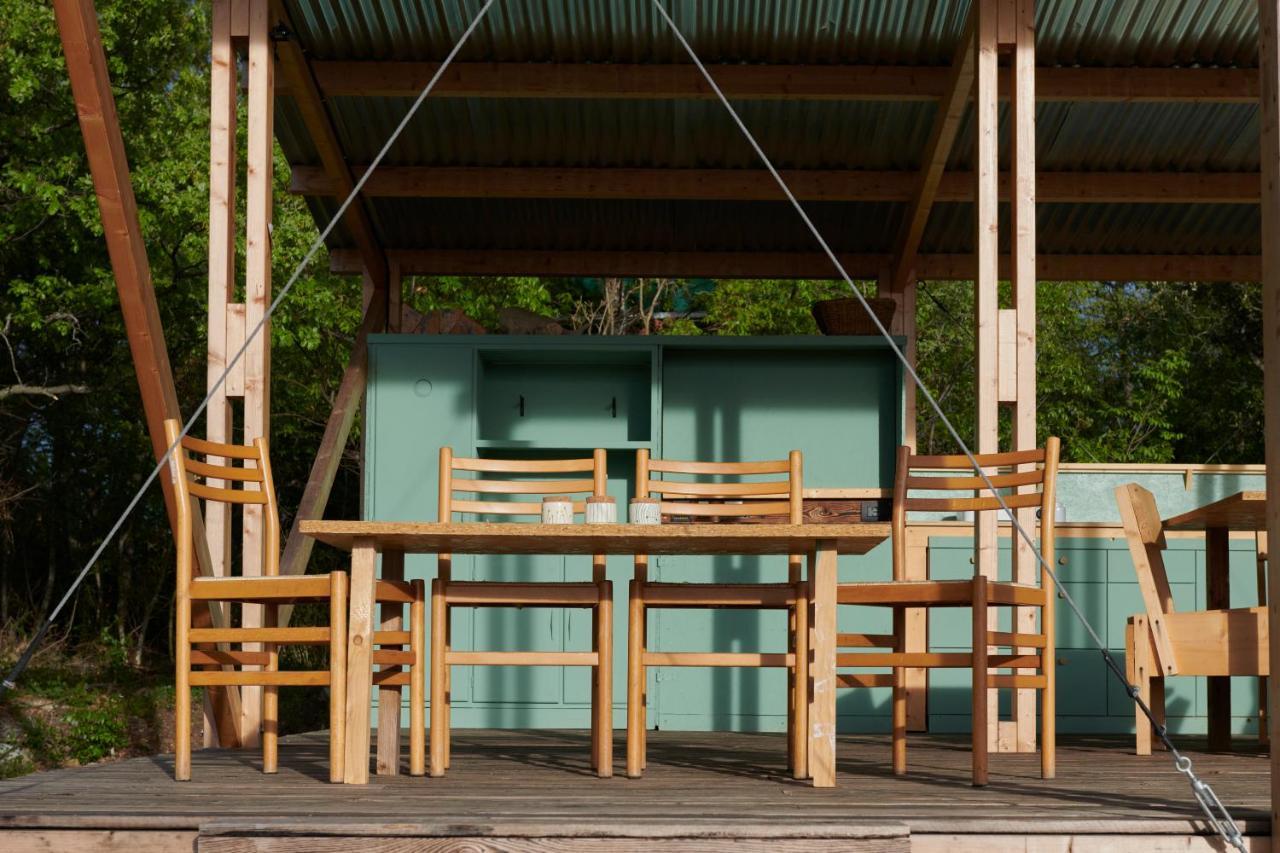 Agricola Ombra - Tents In Nature 호텔 라이아티코 외부 사진