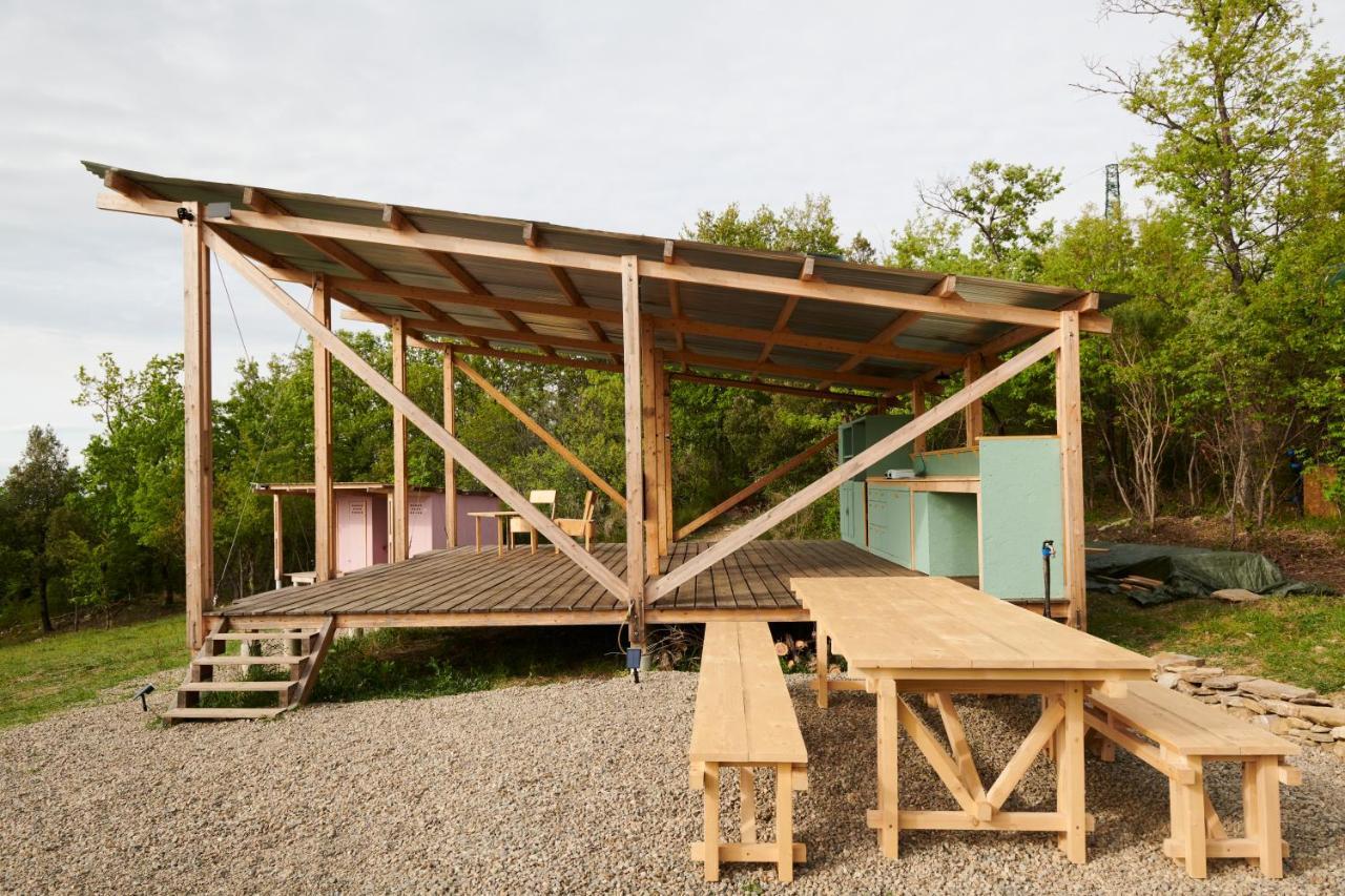 Agricola Ombra - Tents In Nature 호텔 라이아티코 외부 사진